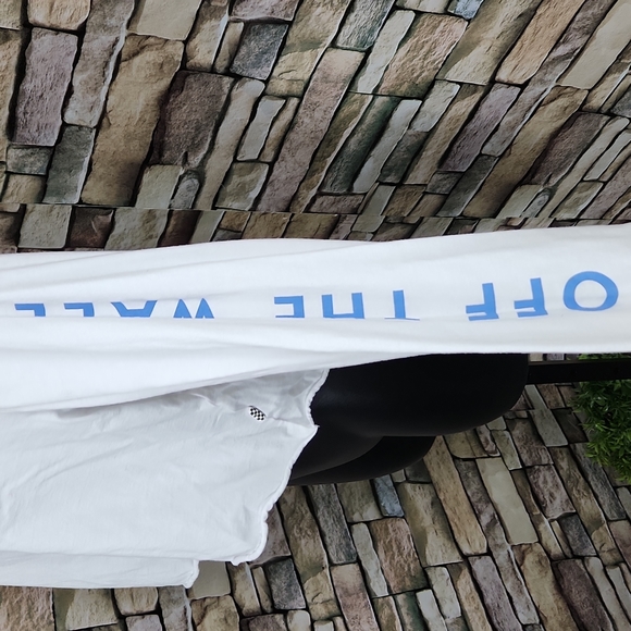 Vans Off The Wall White Long Sleeve Crop Graphic Tee - Picture 8 of 10